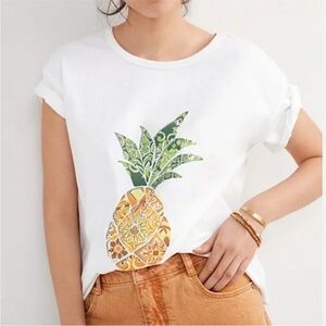 Farm Rio for Anthropologie XS White Tee with Colorful Pineapple Design